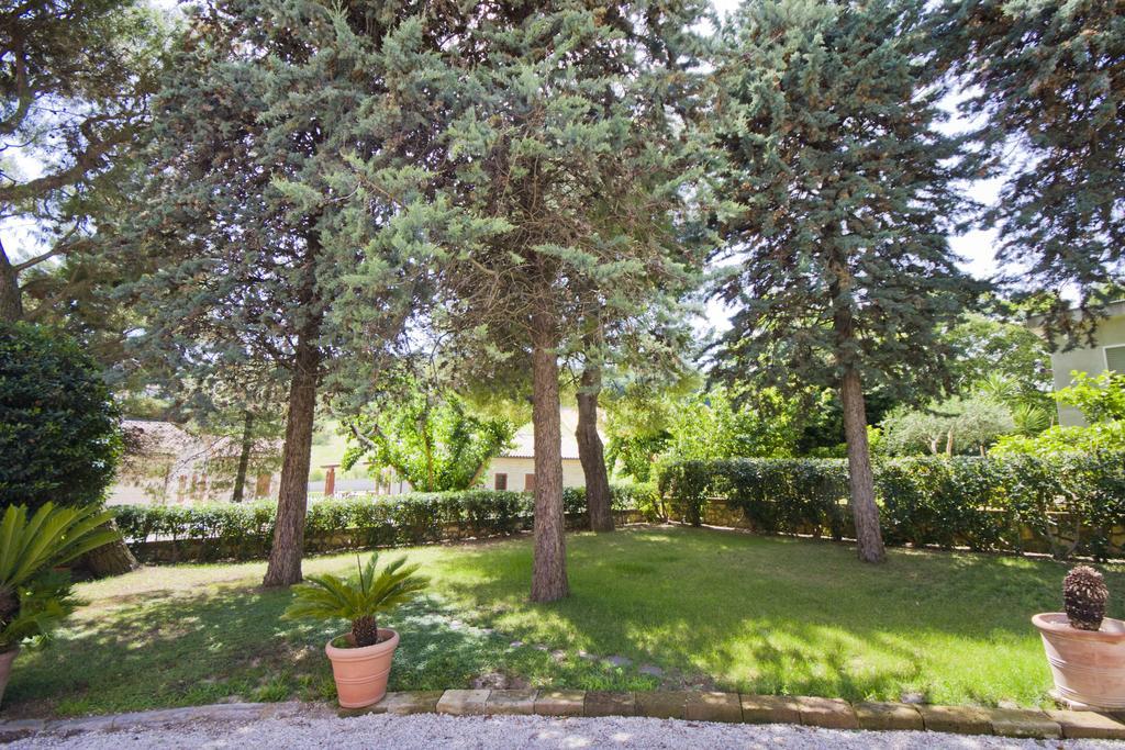 Guest House Villa Eva Сироло Экстерьер фото